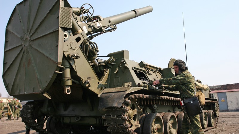 2S4 Tyulpan, mortar, Tulip, artillery, self-propelled mortar, Russian Army