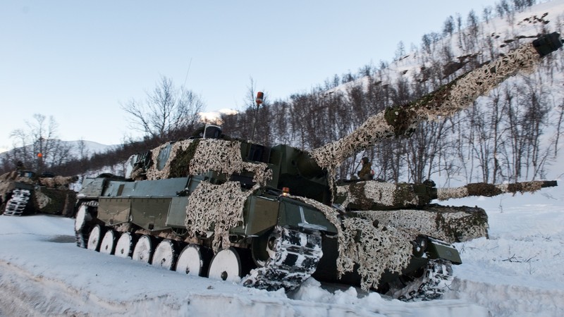 Leopard 2, 2a6m, 2A5, MBT, tank, Norway, forest, camo, winter