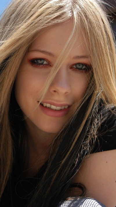 Music Avril Lavigne, 750x1334