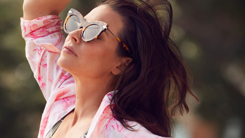 Evangeline Lilly, Nicole Evangeline Lilly, Michelle Rrodriguez, Matthew fox, Actress, brunette, beauty, tropic, dress, wet, flowers, lost