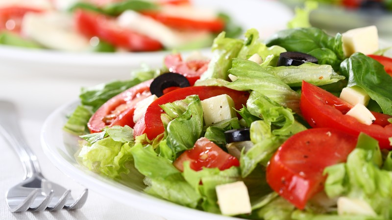 Greek, cooking, recipe, lettuce, tomatoes, cucumbers, olives, feta