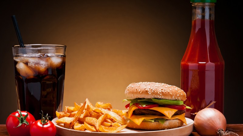 cheeseburger, fast food, french fries, cheese, steak, coca-cola, ice, ketchup, onion, cherry tomatoes