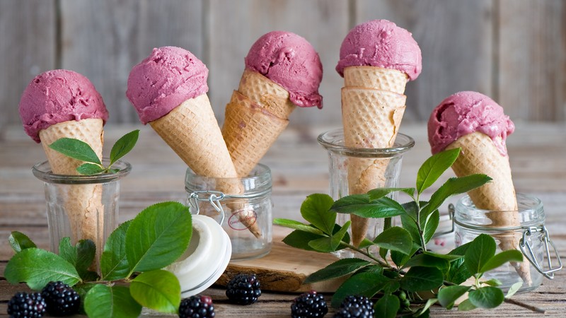 ice cream, blackberry, leaves, food, fruit, summer.