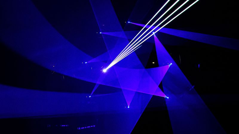 rays, glow, light, purple, 4k