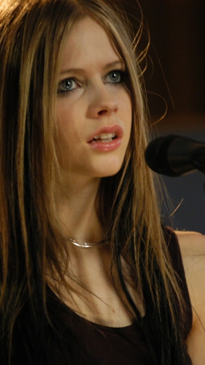 Music Avril Lavigne, 750x1334