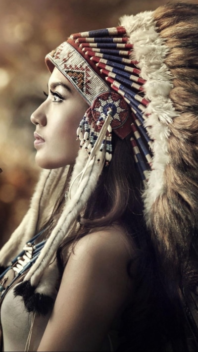 Women Native American, 750x1334