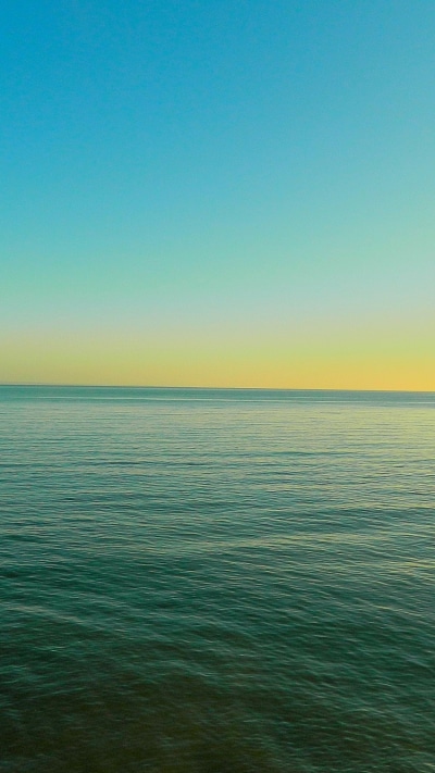 Earth Ocean, 750x1334