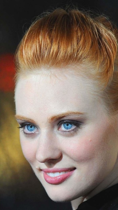 Celebrity Deborah Ann Woll, 720x1280