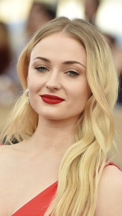 Celebrity Sophie Turner, Lipstick, Actress, English, Blonde, 720x1280