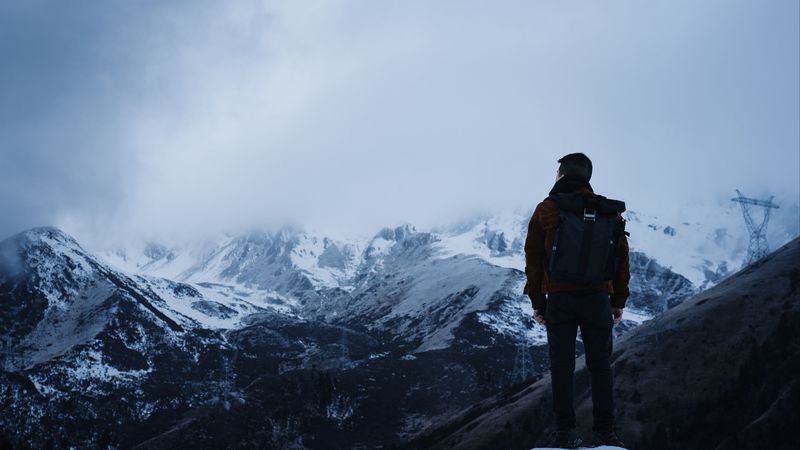 man, alone, mountains, travel, nature, 4k