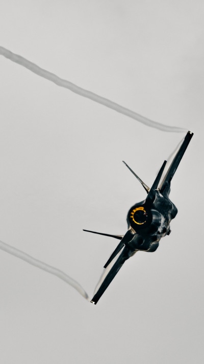 Military Lockheed Martin F-35 Lightning II, Aircraft, Warplane, Jet Fighter, 720x1280