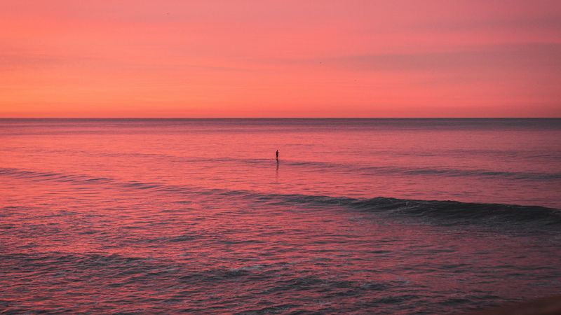 silhouette, loneliness, water, sea, dusk, 4k