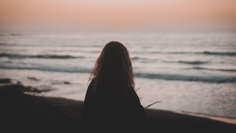 girl, silhouette, alone, beach, dark, 4k