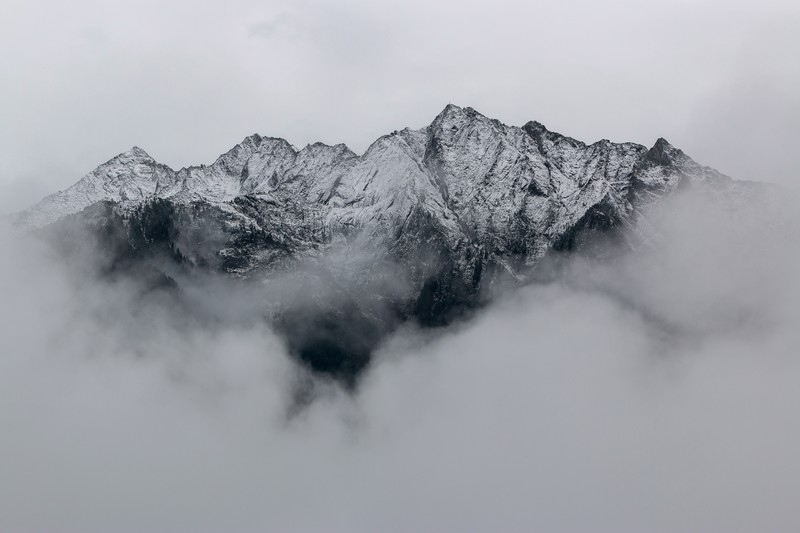 mountains, nature, snow, fog, mist, hd, 4k, 5k
