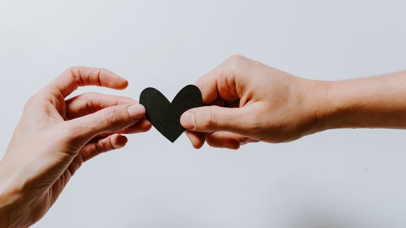 heart, hands, love, couple, 4k