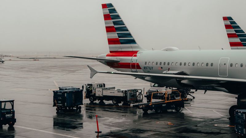 airplane, airport, runway, 4k