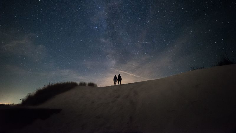 silhouettes, dark, night, hill, starry sky, 4k