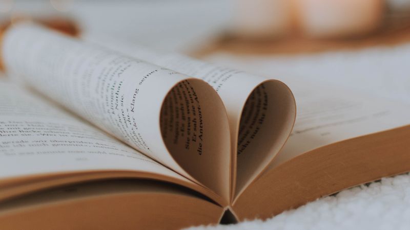 book, pages, heart, love, 4k