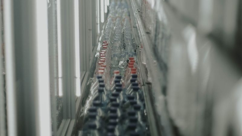conveyor, bottles, tunnel, light, 4k