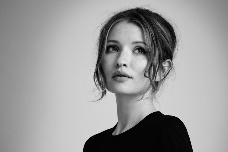 emily browning, monochrome, black and white
