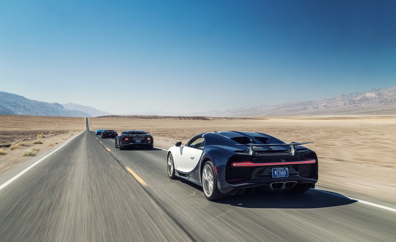 bugatti chiron, bugatti, 2017 cars