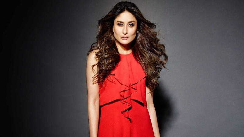 kareena kapoor, indian celebrities, girls, desi girls, vogue