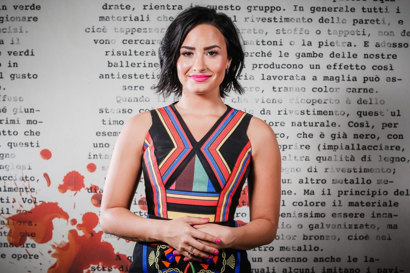 demi lovato, celebrities, girls, actress