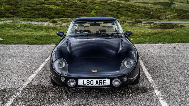 tvr griffith, car, black, sports car, nature, 4k