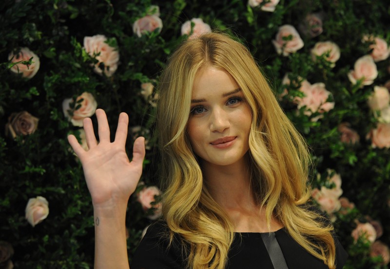 rosie huntington whiteley, celebrities, girls