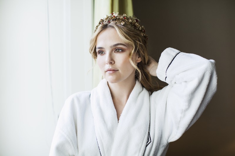 zoey deutch, celebrities, girls