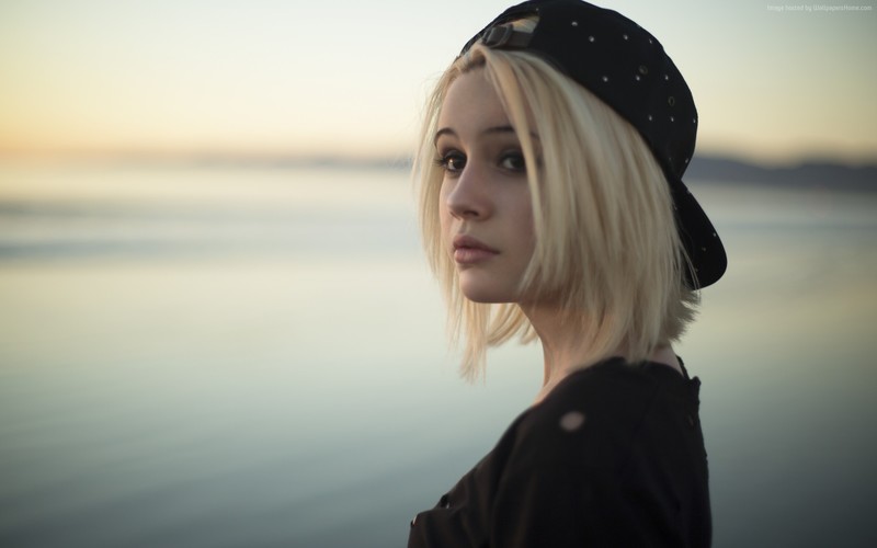 bea miller, singer, music, hat