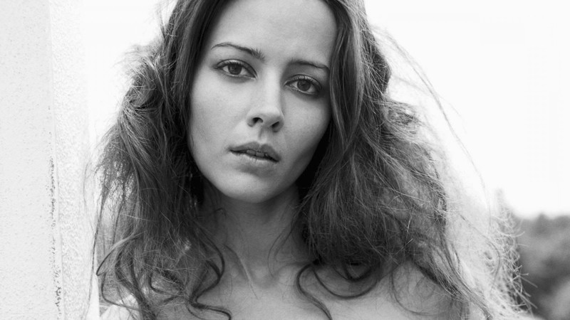 amy acker, celebrities, girls, monochrome, black and white