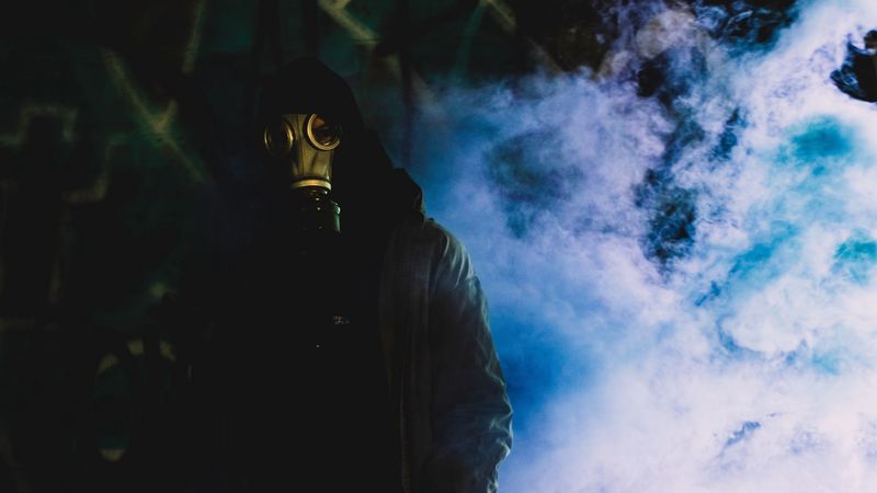 man, gas mask, smoke, dark, 4k