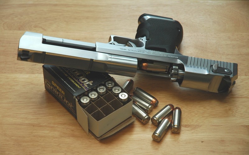 guns, lifestyle