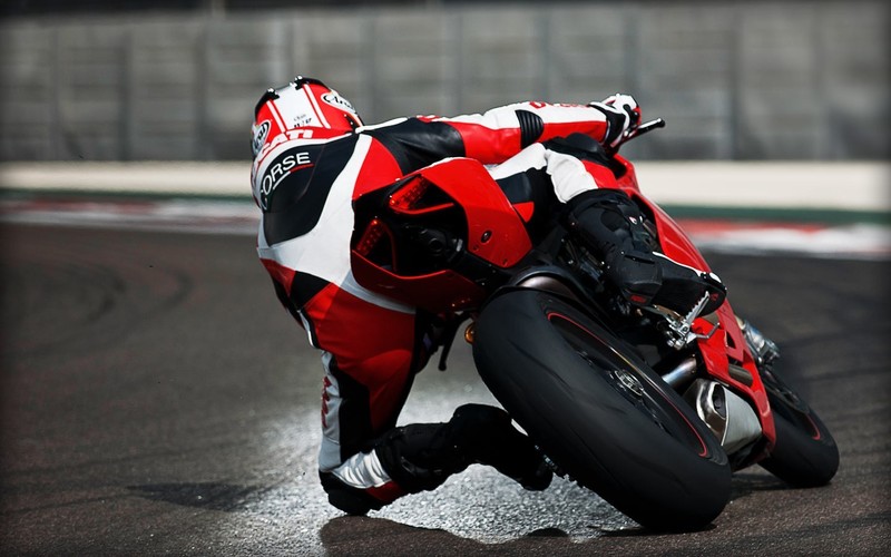ducati, ducati panigale, bikes