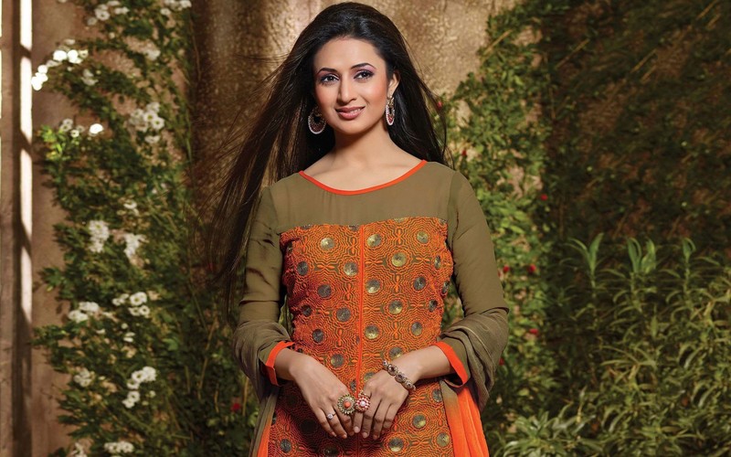 divyanka tripathi, indian celebrities, girls, desi girls