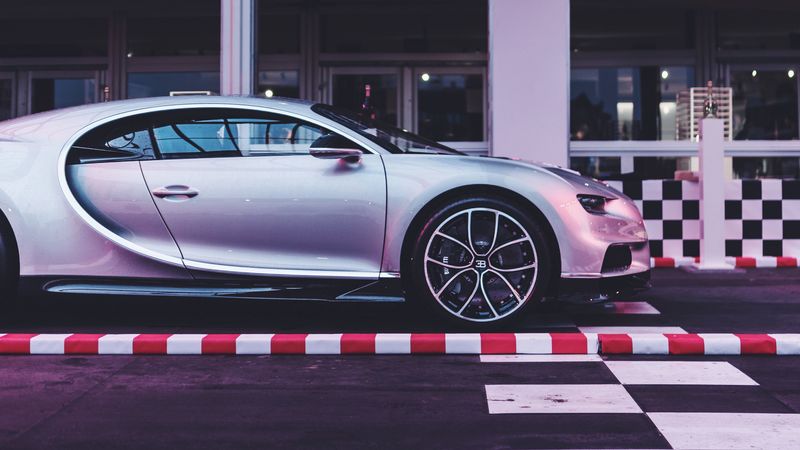 bugatti chiron, bugatti, side view, silver, 4k