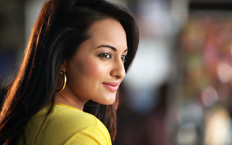 sonakshi sinha, indian celebrities, girls, desi girls, hd