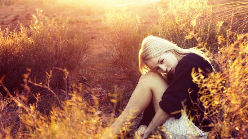 girls, sad, alone, fields