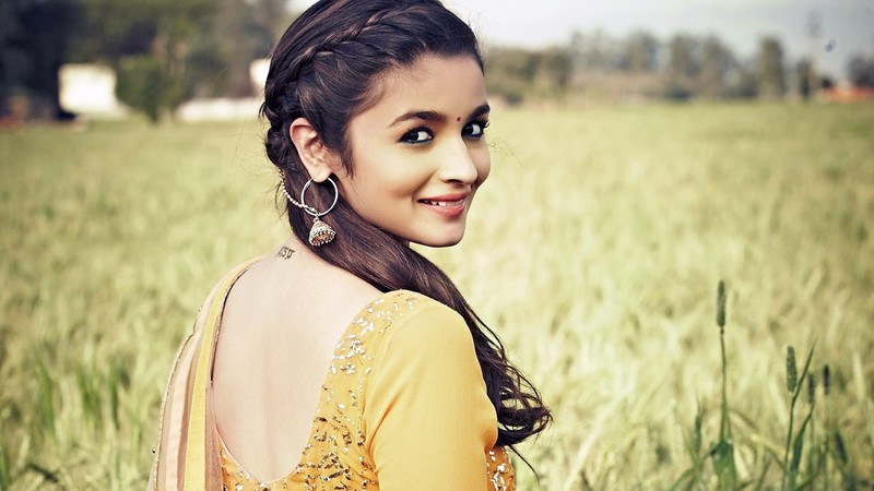 alia bhatt, indian celebrities, desi girls, girls