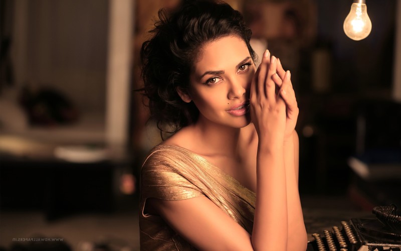 esha gupta, indian celebrities, girls, desi girls