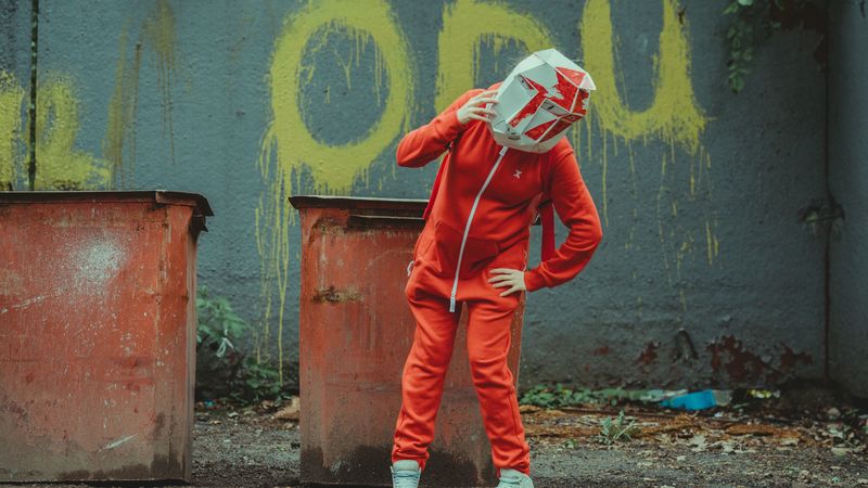 man, mask, helmet, box, 4k