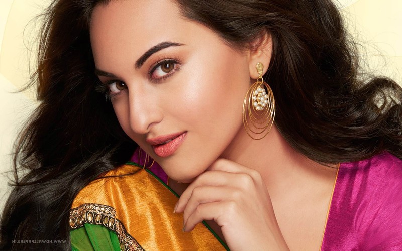 sonakshi sinha, indian celebrities, girls, desi girls