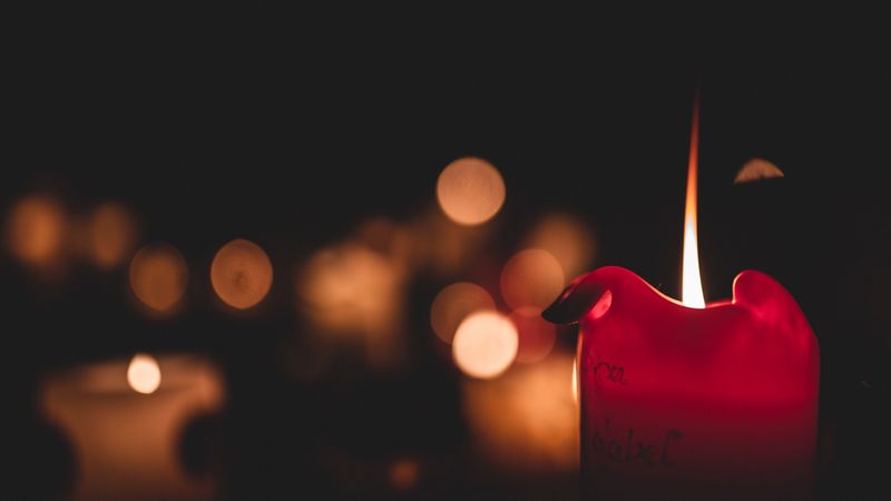 candle, flame, fire, red, blur, dark, 4k