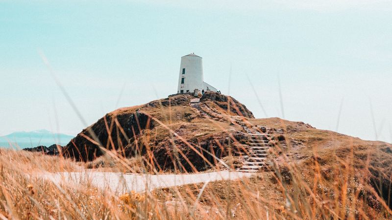 hill, lighthouse, grass, coast, nature, 4k
