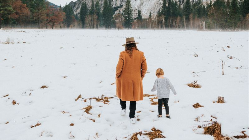 people, mountain, snow, winter, nature, walk, 4k