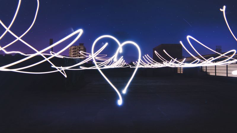 heart, light, long exposure, darkness, 4k