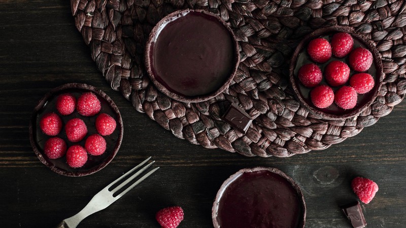 raspberry, fruits, chocolate, cake, others