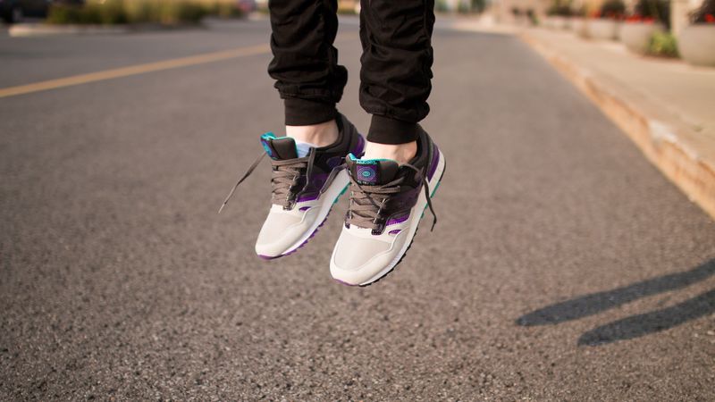 jump, legs, sneakers, shoes, asphalt, 4k