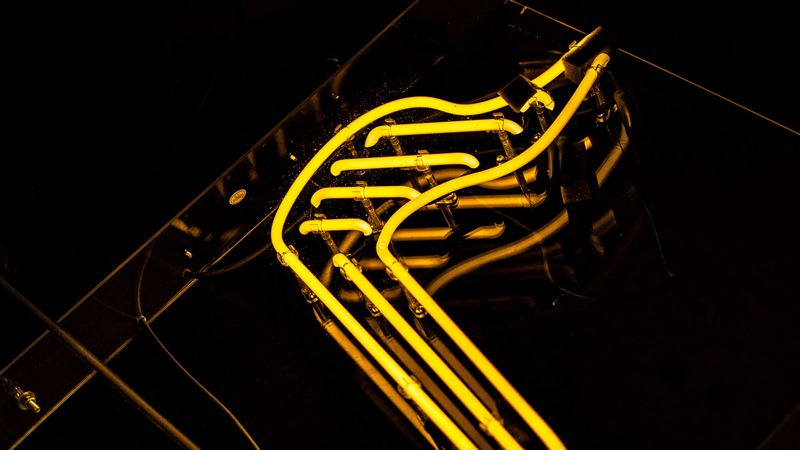 note, neon, symbol, signboard, yellow, 4k